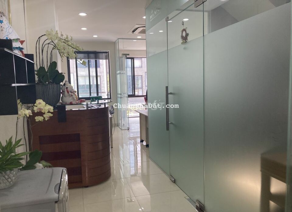 Văn Phòng Cho Thuê Khu Hà Đô Centrosa ( 65m2, Tầng 2 ) HĐ Lâu Dài