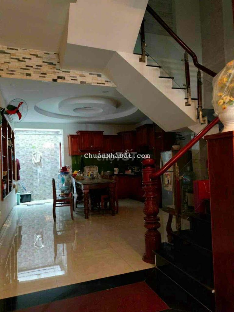 NHÀ NGUYÊN CĂN MẶT TIỀN NHÁNH GẦN CHỢ HIỆP THÀNH 4,5 x 25 4PN GIÁ 12TR