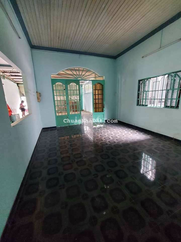 Cho thuê nhà xưởng mặt tiền Thới An, 7x25m, cấp 4, 2pn, đường 6m