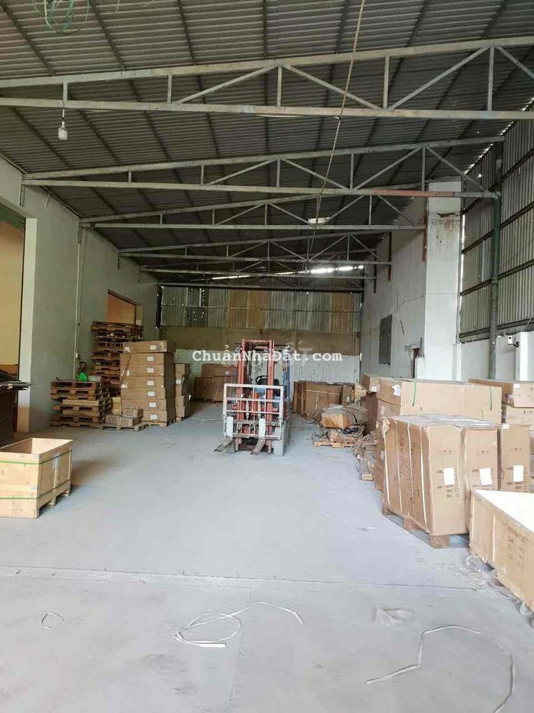 cho thuê kho 200 m2 ngay MT Hà Huy Giáp cho thuê kho 200 m2 ngay MT Hà Huy Giáp