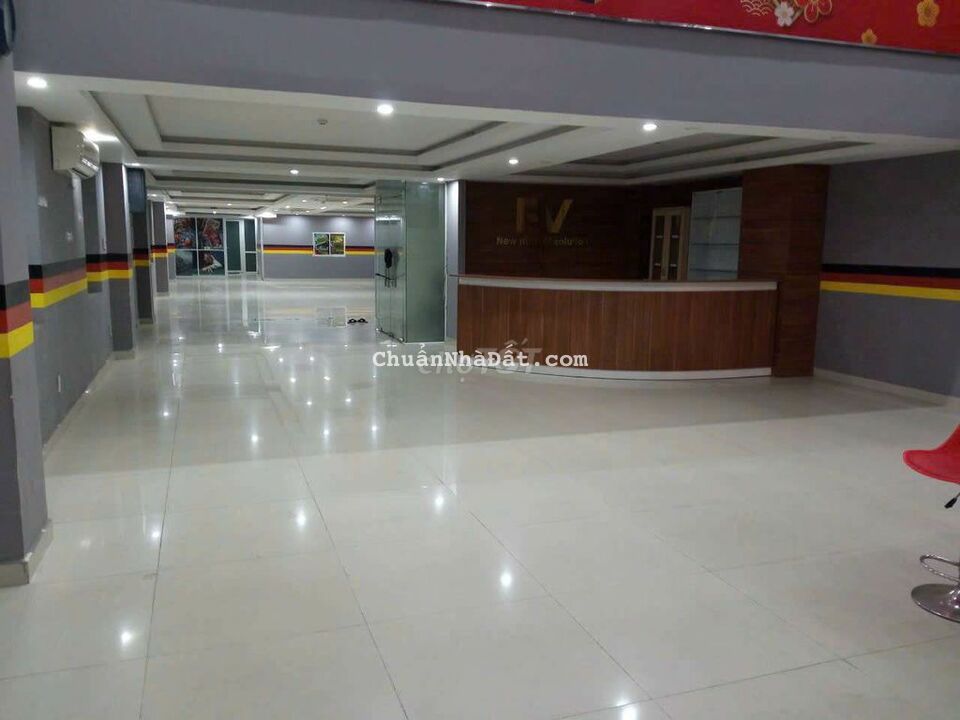 MB đẹp vitri thuận tiện giao thông hệ thống PCCC 400m2