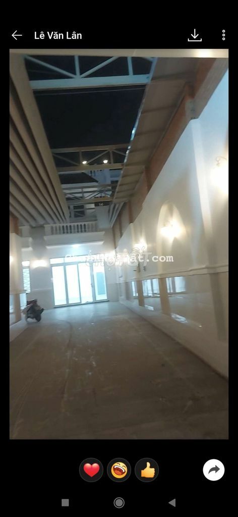 MB đường song hành KD buôn bán sầm uất. Cửa sau thoát hiểm