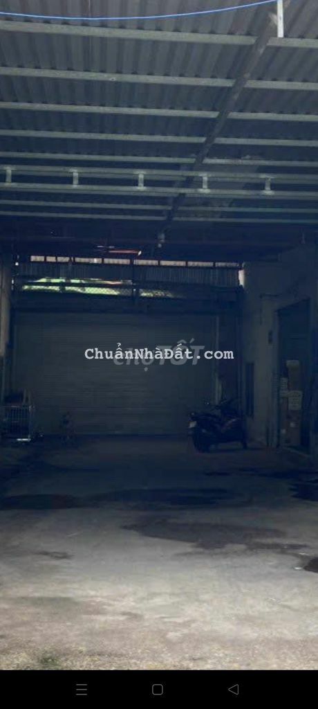 Xưởng đường nguyễn văn quá. 550m2. giá 28 triệu