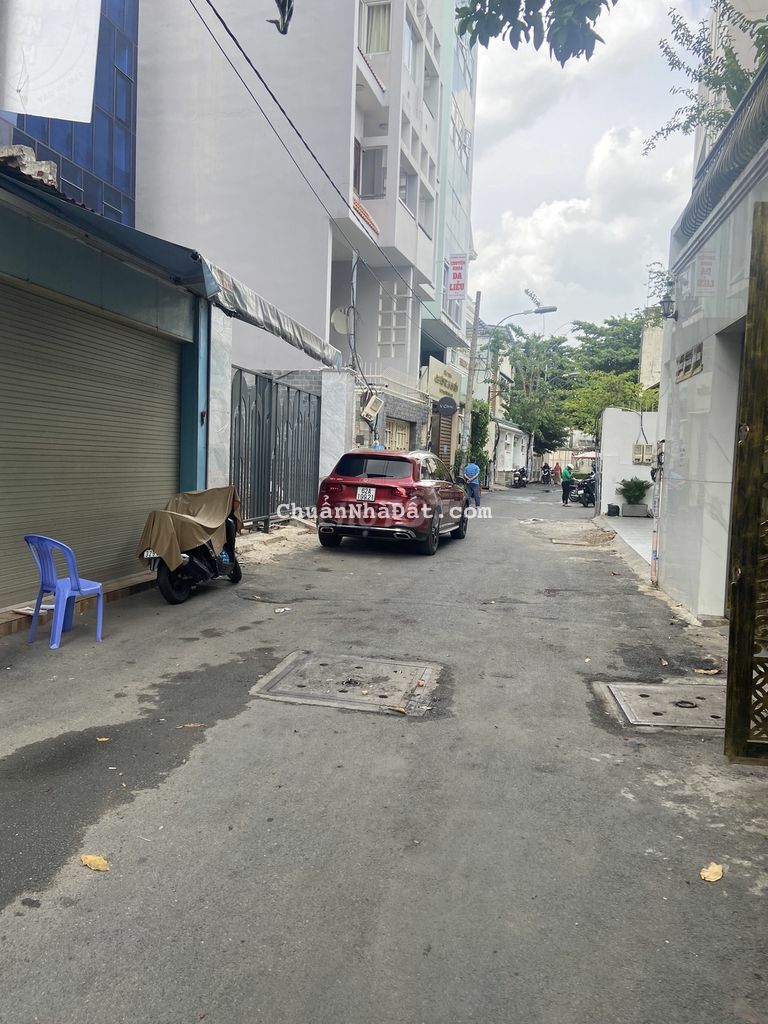 Mặt tiền 10 Phạm Đình Toái, P6, Q3. DT: 4x15m, trệt, lửng