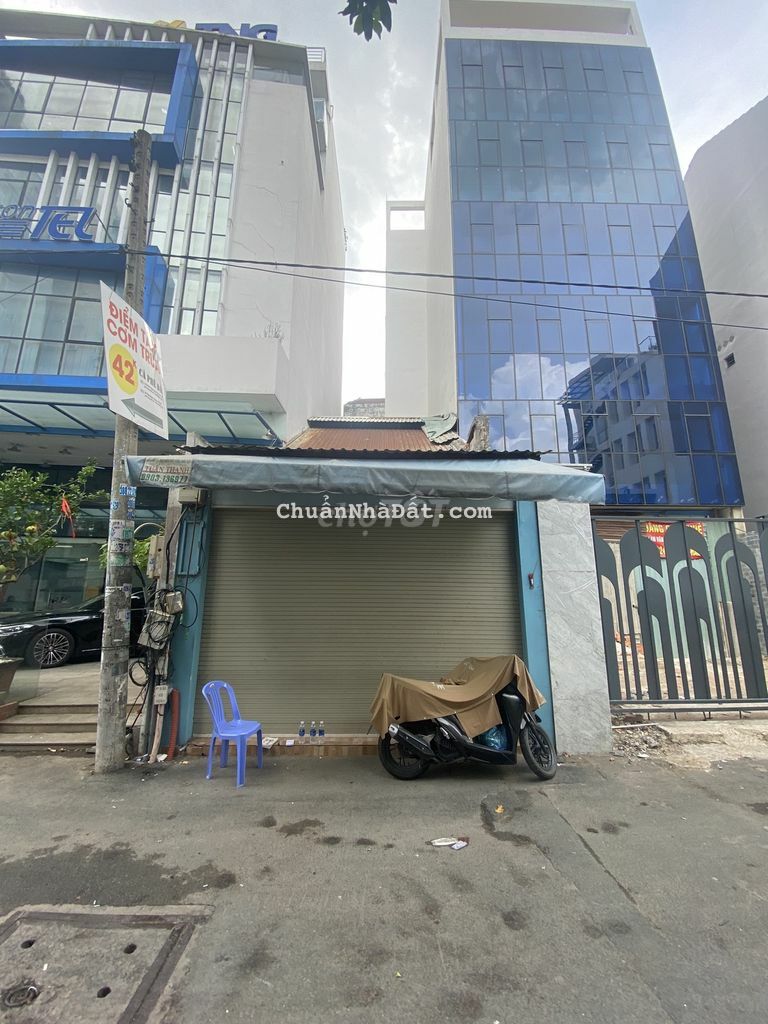 Mặt tiền 10 Phạm Đình Toái, P6, Q3. DT: 4x15m, trệt, lửng