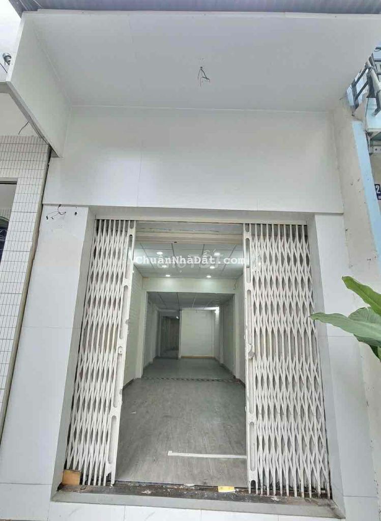 Cho thuê nhà Lê Hồng Phong trống suốt để kinh doanh