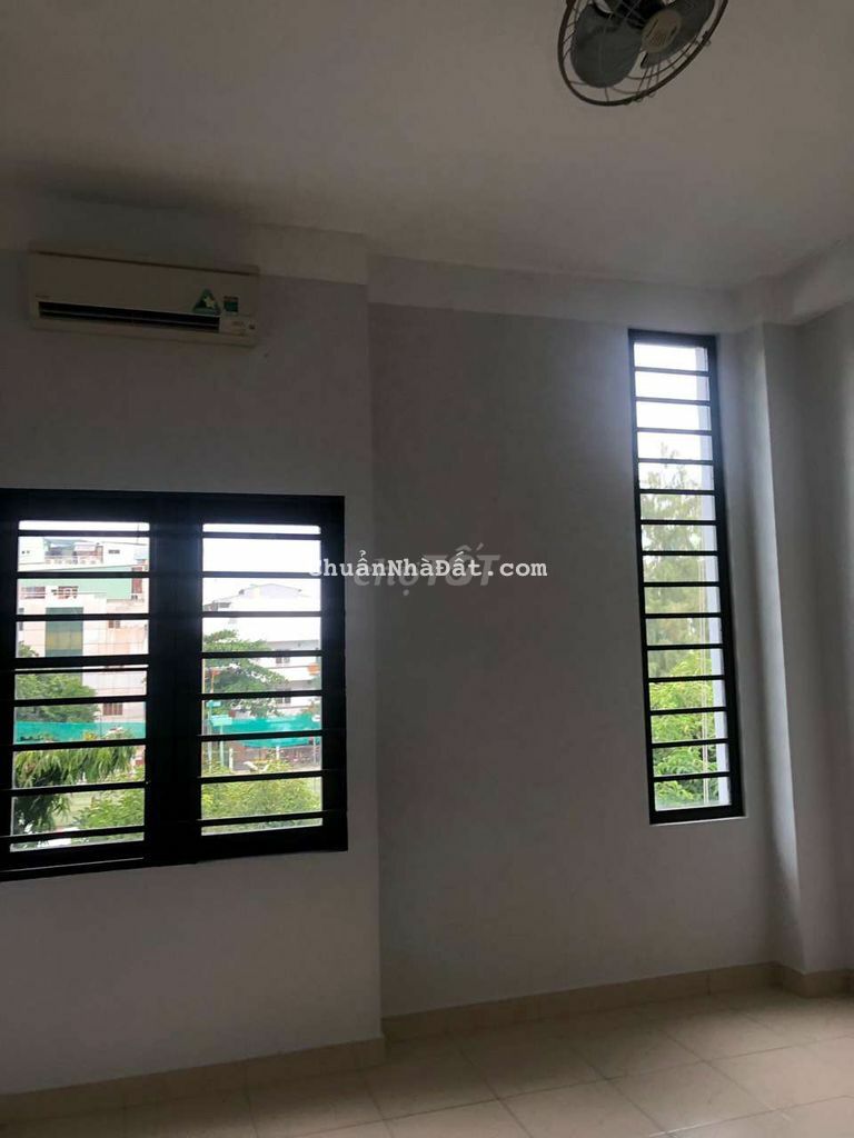 MT Trần Văn Kiểu 4x18 3 lầu mới như hình MT Trần Văn Kiểu 4x18 3 lầu mới như hình