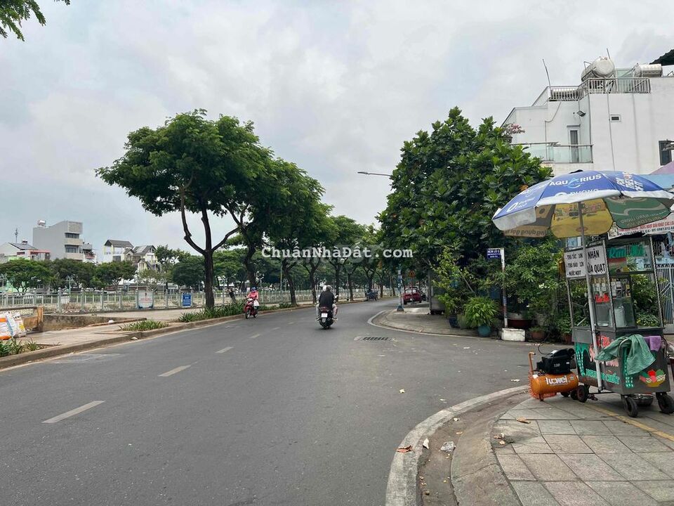 Cho Thuê Kho 730m2 Đường Xe Tải Lò Gốm - Q6