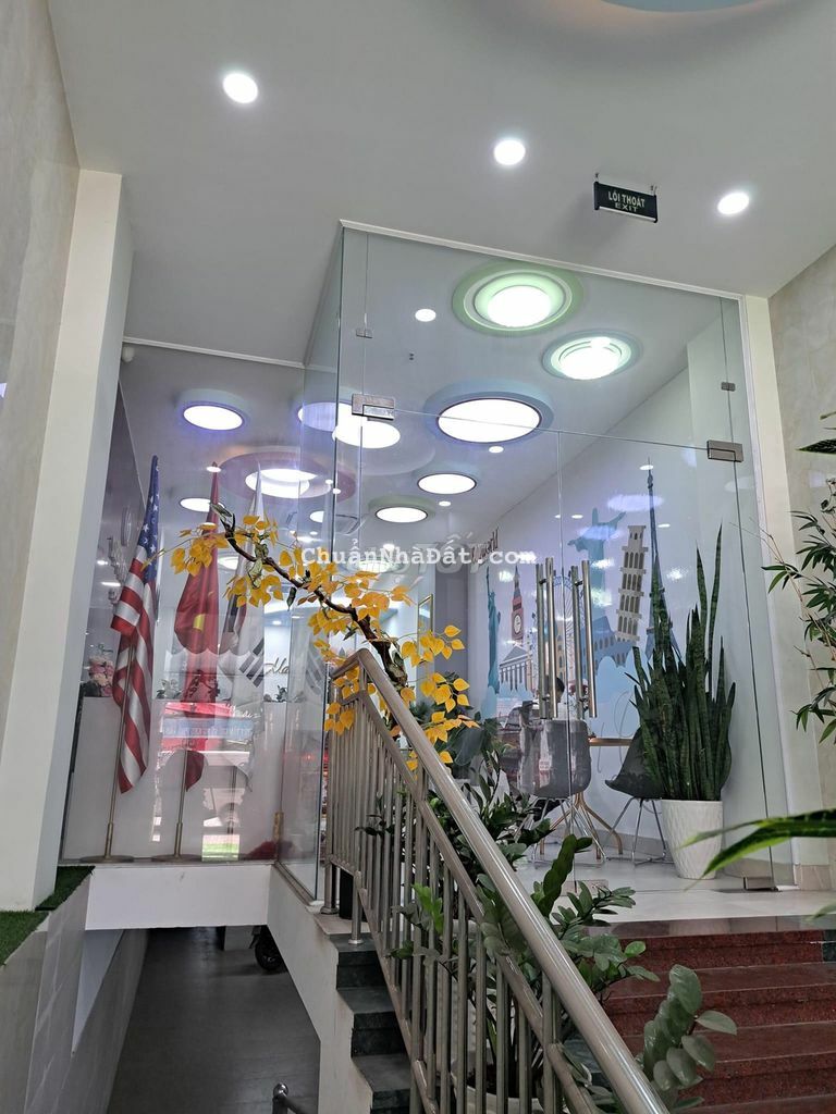 CHO THUÊ MẶT TIỀN KINH DOANH ĐƯỜNG D4, 100M2, CÓ HẦM TỪ 20 - 30 TRIỆU