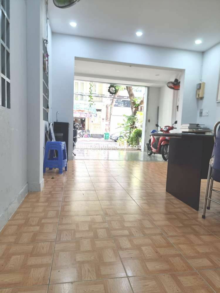 Cho thuê MB 4x11m làm văn phòng tại đs 30 tân quy đông q7 giá 10tr TL