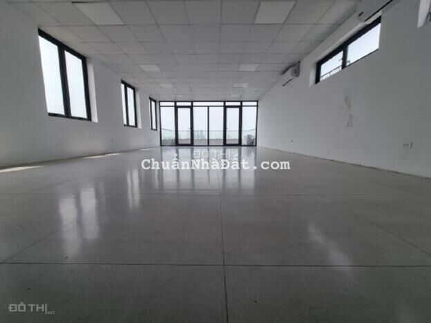 Cho thuê sàn văn phòng rẻ nhất phố Hoàng văn thái 90m2 chỉ 11 triệu