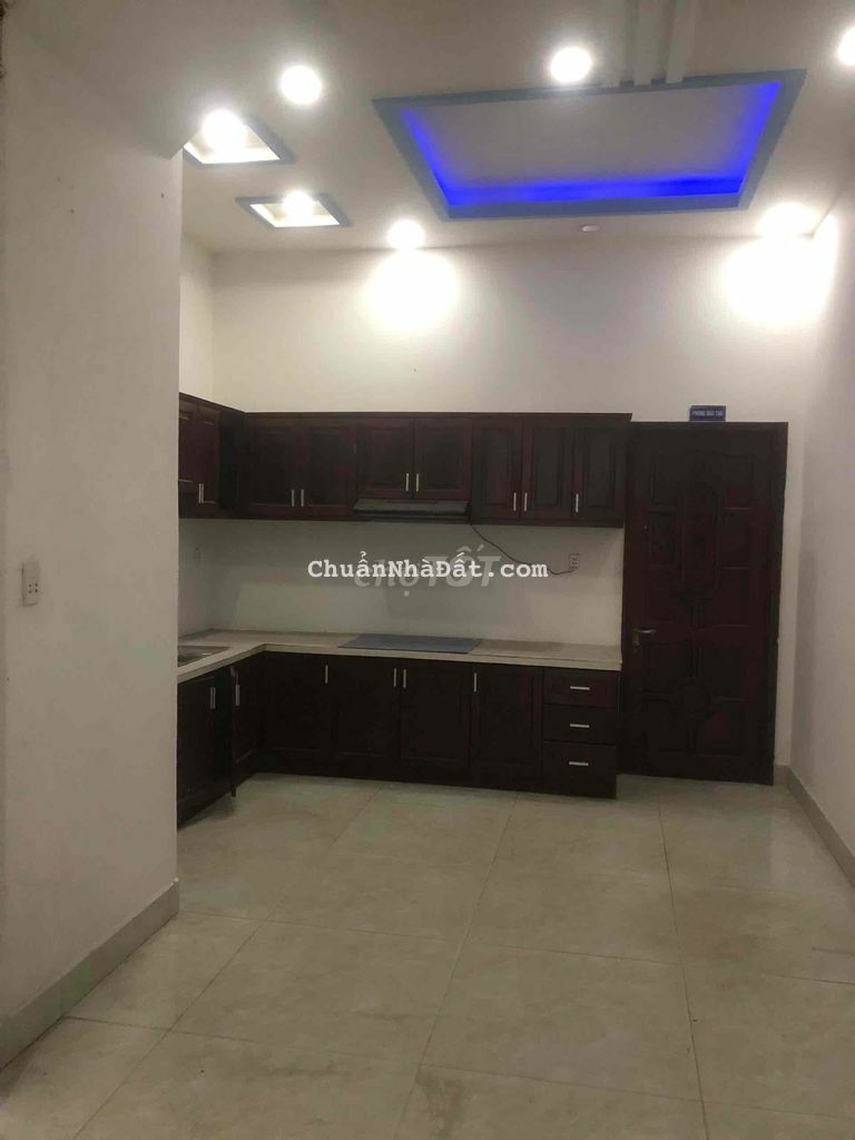 nhà lầu trệt 120m2 sân xe hơi 5p ngủ kinh doanh đa ngành 10tr/th