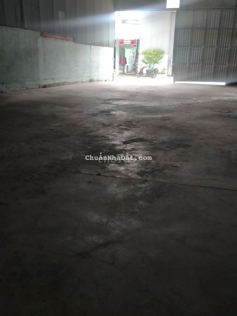 Cho thuê kho xưownhr