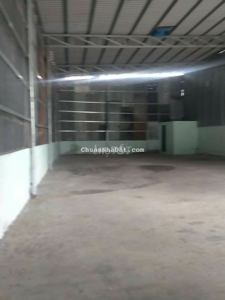 Cho thuê kho xưownhr