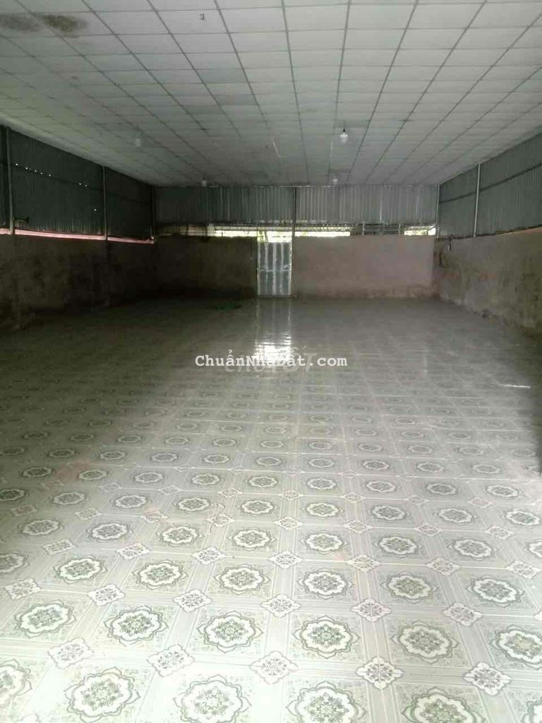 cho thuê 300m2 xưởng An Phú có điện 3 pha