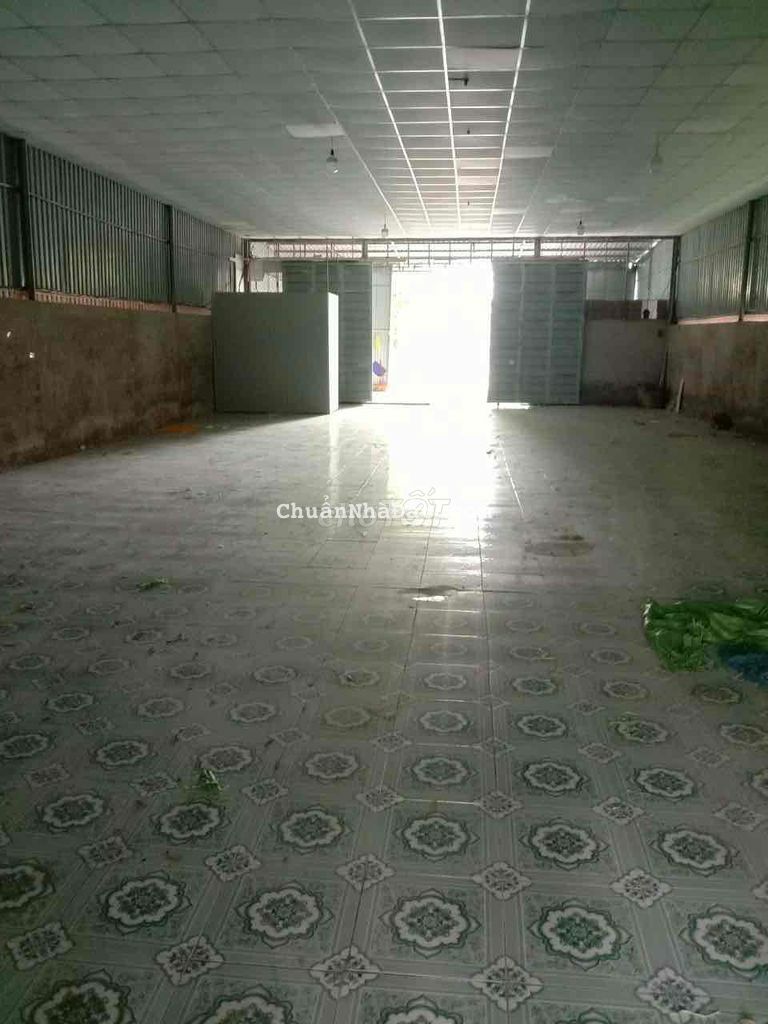 cho thuê 300m2 xưởng An Phú có điện 3 pha
