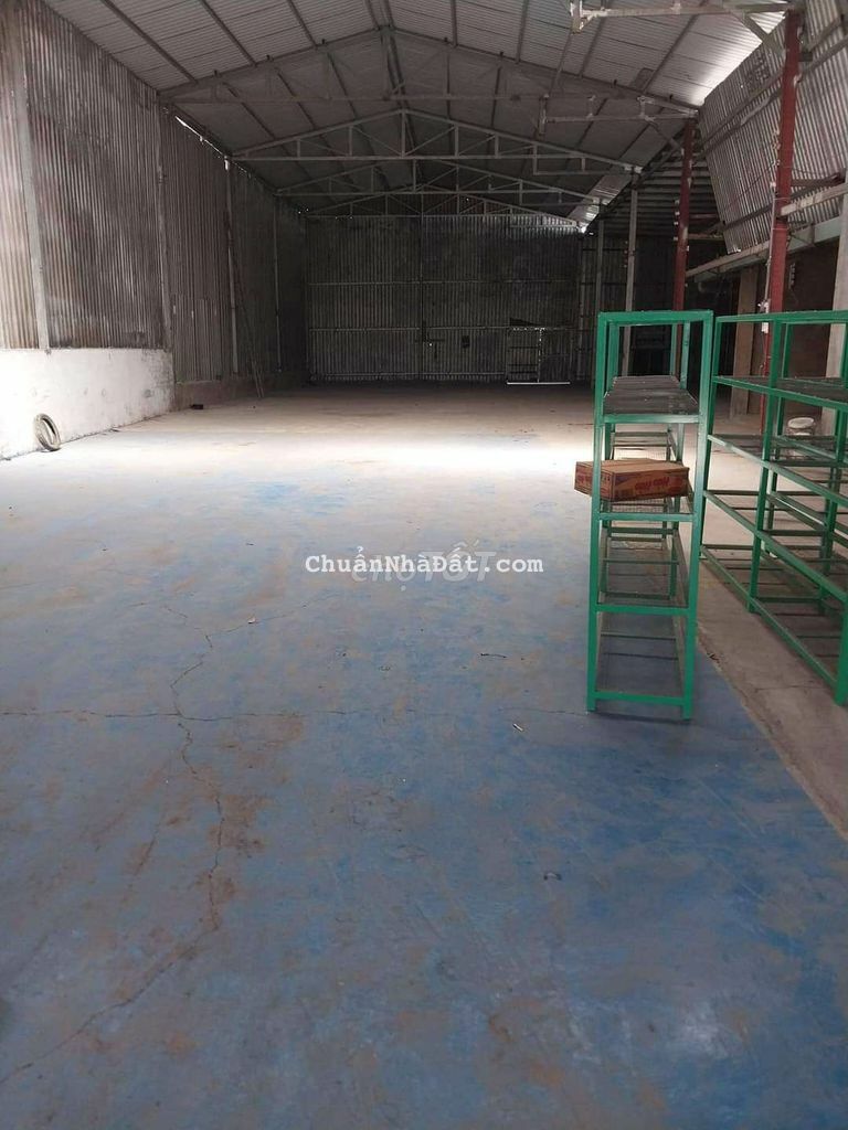 Cho thuê 900m2 Xưởng Bình Chuẩn có nhà ở Cho thuê 900m2 Xưởng Bình Chuẩn có nhà ở