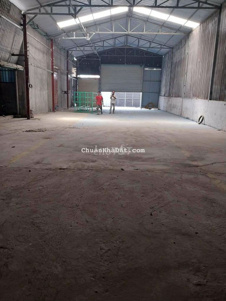 Cho thuê 900m2 Xưởng Bình Chuẩn có nhà ở Cho thuê 900m2 Xưởng Bình Chuẩn có nhà ở