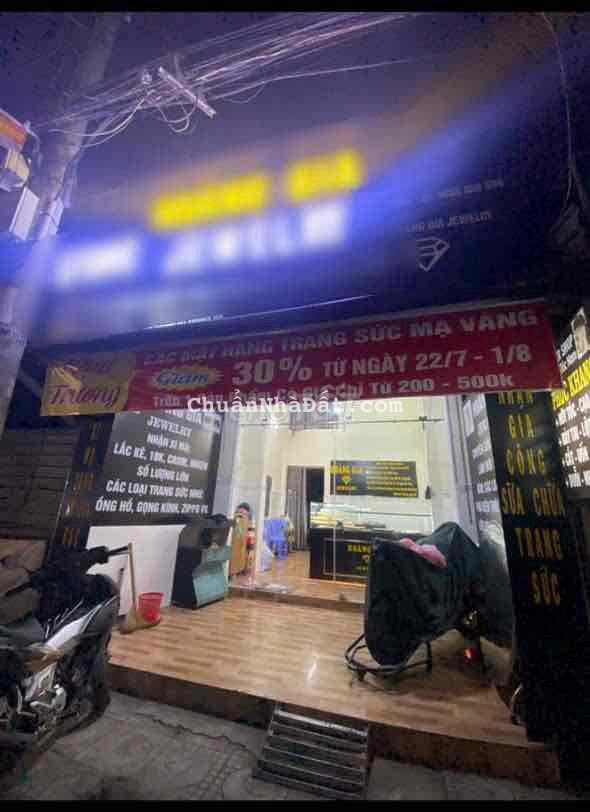 mặt tiền kinh doanh 90m2 lầu trệt 2p ngủ đường 15m 7tr/th