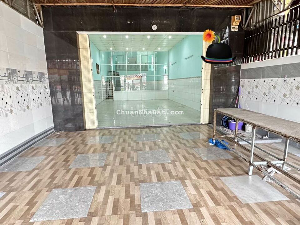 Cho thuê mặt bằng mặt tiền Phạm Ngọc Thạch thích hợp mở kinh doanh