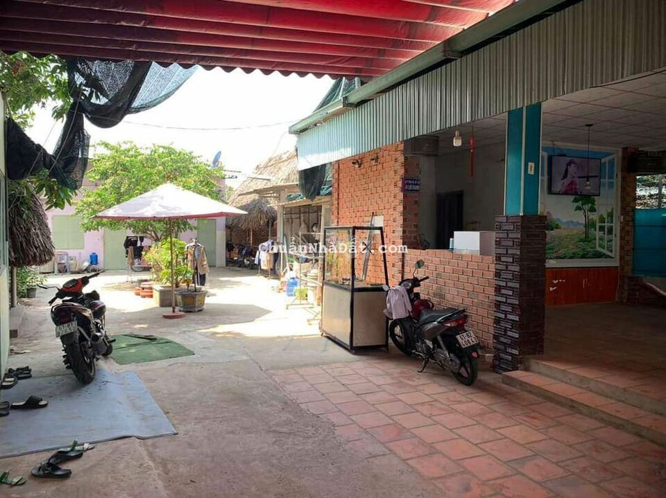 CHO THUÊ QUÁN CÀ PHÊ CHỈ VIỆC VÀO BÁN, CÓ PHÒNG NGỦ LẠI