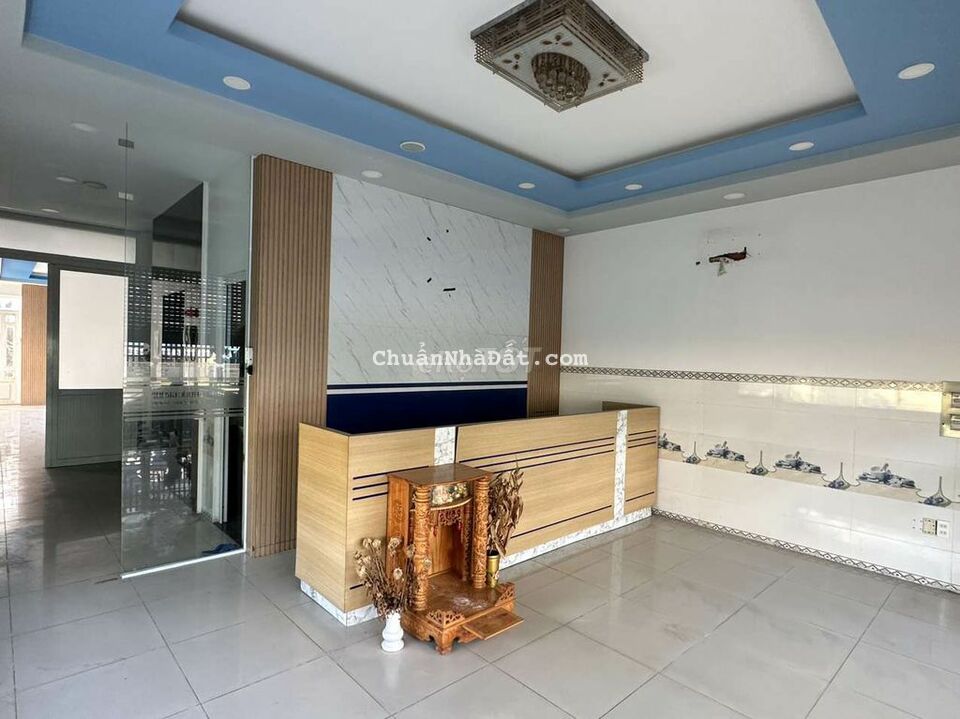 Cho thuê nhà trệt 5 lầu gần ĐH Thủ Dầu Một thíchhợp mở Anh Ngữ,công ty