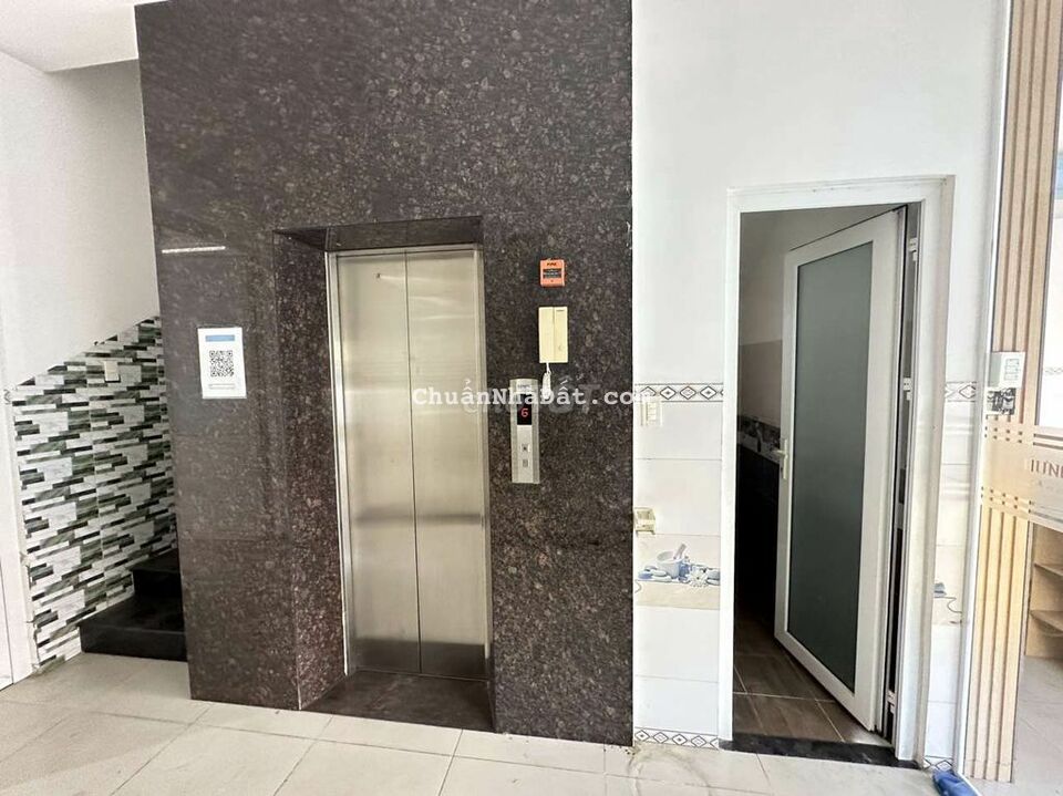 Cho thuê nhà trệt 5 lầu gần ĐH Thủ Dầu Một thíchhợp mở Anh Ngữ,công ty