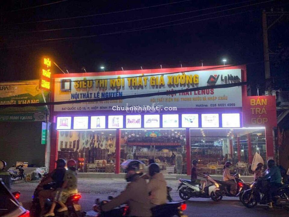 Cho thuê MB 2000m2.siêu thị gỗ 2 Mặt Tiền,hiệp Bình Phước TP thủ Đức Cho thuê MB 2000m2.siêu thị gỗ 2 Mặt Tiền,hiệp Bình Phước TP thủ Đức