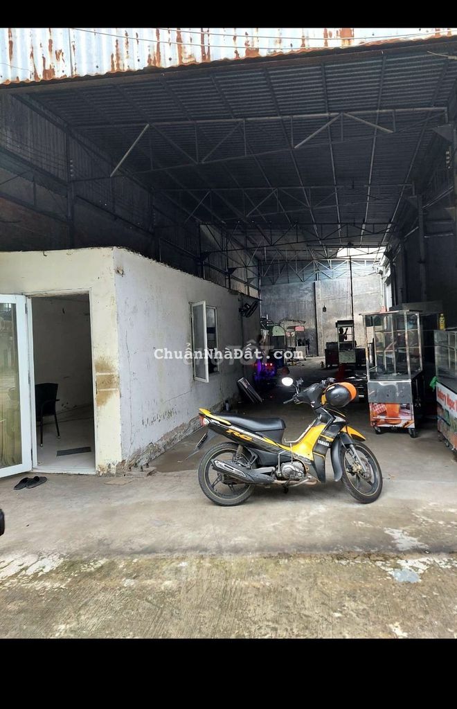 Kho 8x27m y hình đường số 3 bhh bình tân