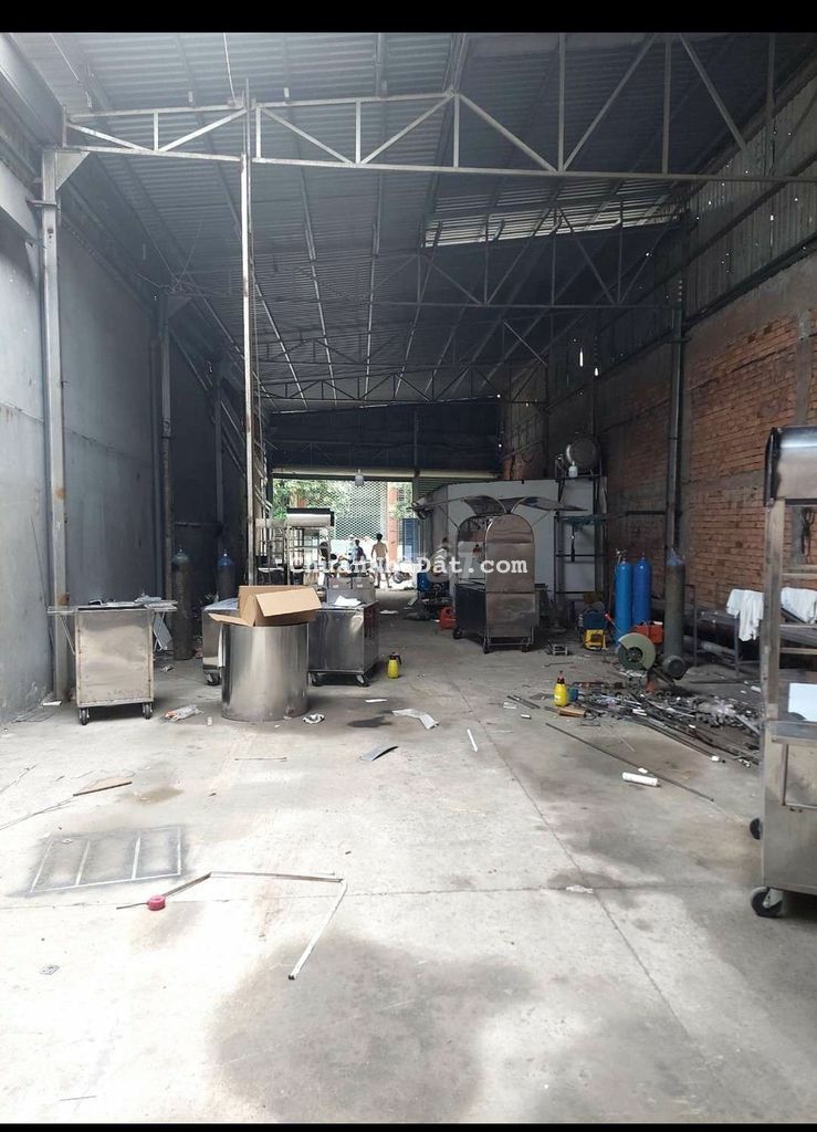 Kho 8x27m y hình đường số 3 bhh bình tân