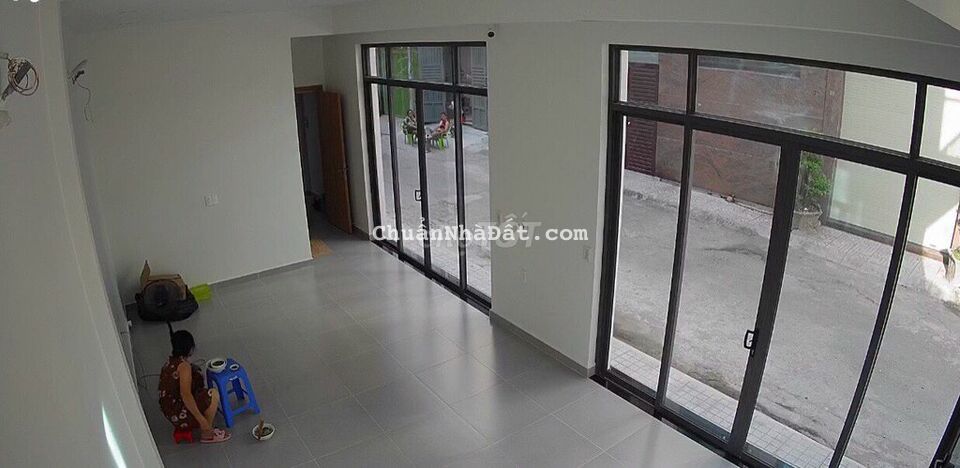 Cho thuê MTKD vi trí đẹp8m gần Hòa Bình quận Tân phú 4 x10m chỉ 9 Cho thuê MTKD vi trí đẹp8m gần Hòa Bình quận Tân phú 4 x10m chỉ 9