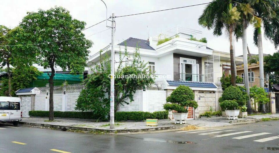 𝐕𝐢𝐥𝐚 𝐆𝐨́𝐜 𝟐𝐌𝐓𝐊𝐃 𝐍𝐠𝐮𝐲𝐞̂̃𝐧 𝐇𝐮̛̃𝐮 𝐃𝐚̣̂𝐭 𝟔𝟎𝟎𝐦2