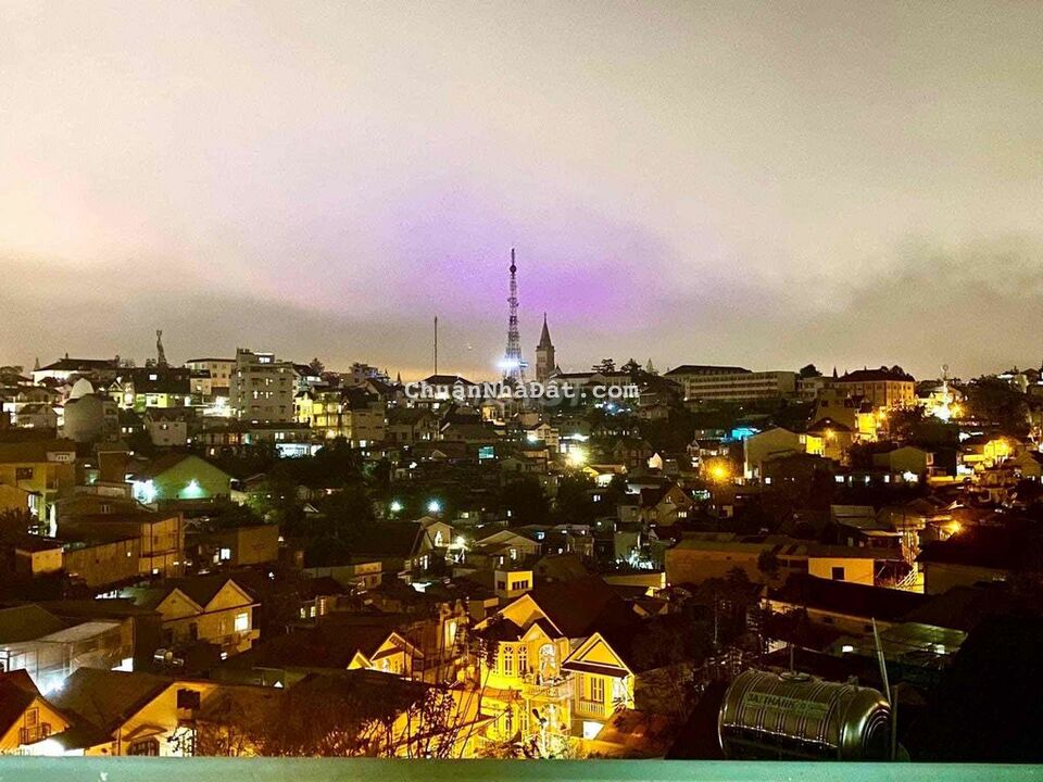 Cần Sang nhượng mặt bằng đang kinh doanh tốt 10.5