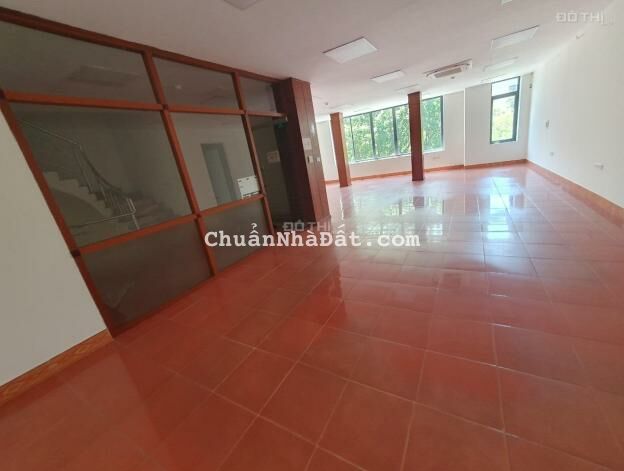 Cho thuê sàn VP 130m2 phố Láng hạ làm trụ sở giao dịch, giá chỉ nhỉn 20 triệu