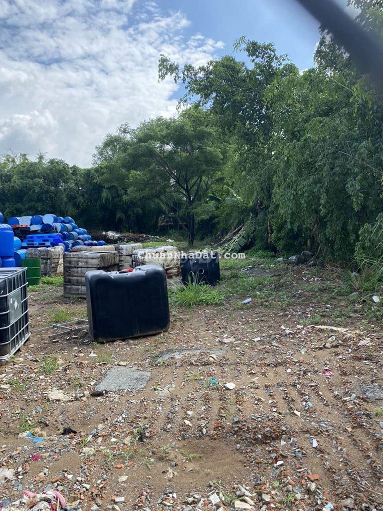 Đất mặt tiền lại hùng cường cho thuê Đất mặt tiền lại hùng cường cho thuê